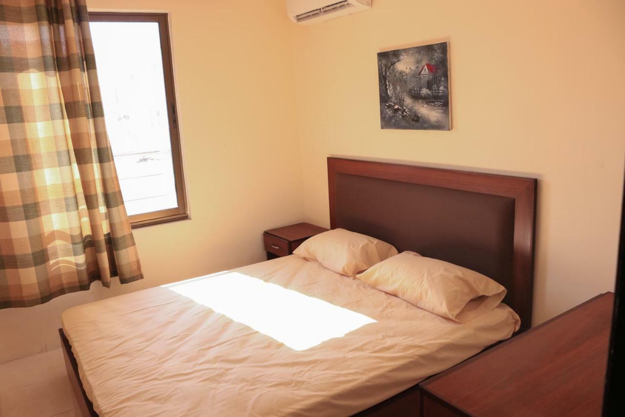 Badan Suites Safut Exterior foto